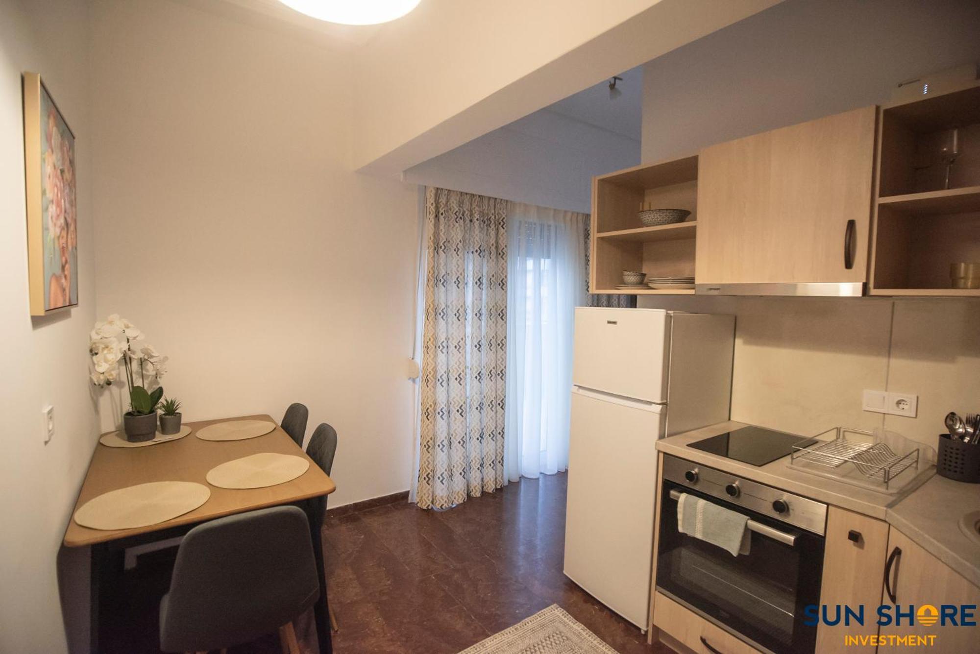 Explore Greece From Lovely City Centre Apartment Chalkís 外观 照片